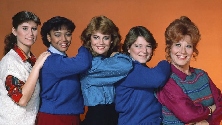 'Facts of Life' star Lisa Whelchel explains why she didn't release more music after her '80s solo album