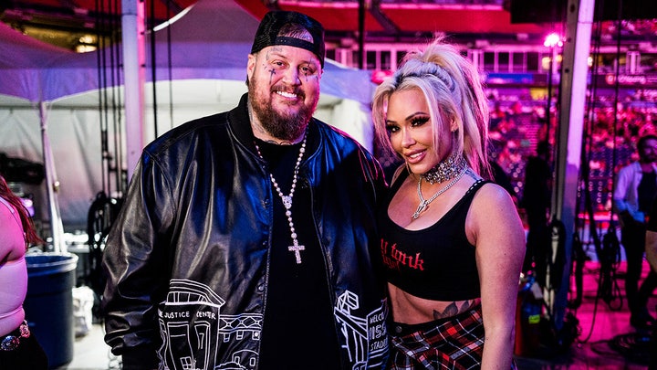 Jelly Roll reveals secret to his strong marriage to Bunnie XO