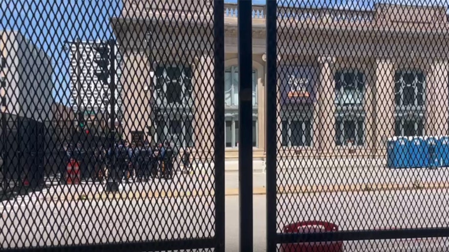 RNC frente al centro de convenciones de Milwaukee