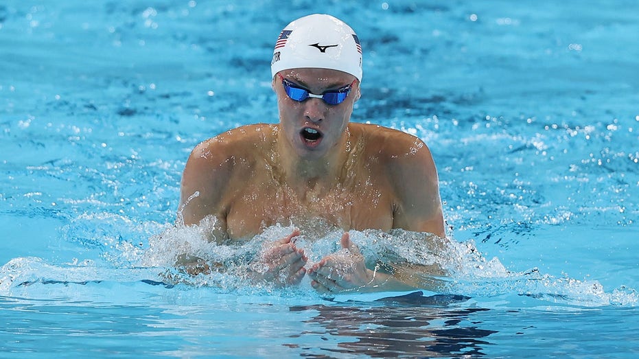 US swimmer Carson Foster misses silver medal by fingertip in thrilling 400M individual medley final