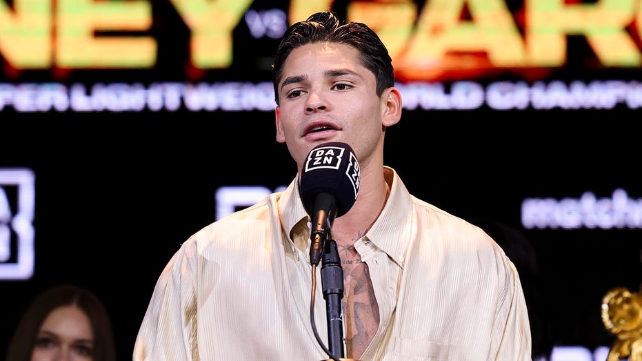 Troubled boxer Ryan Garcia 'headed to rehab' after racist remarks, expulsion from boxing organization thumbnail