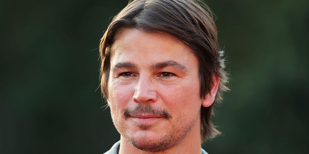 Josh Hartnett protecting daughters from Hollywood: 'I don't want that for my kids'