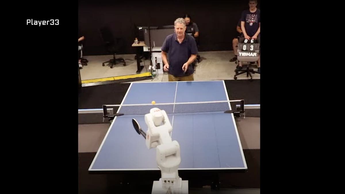 robot pingpong 1