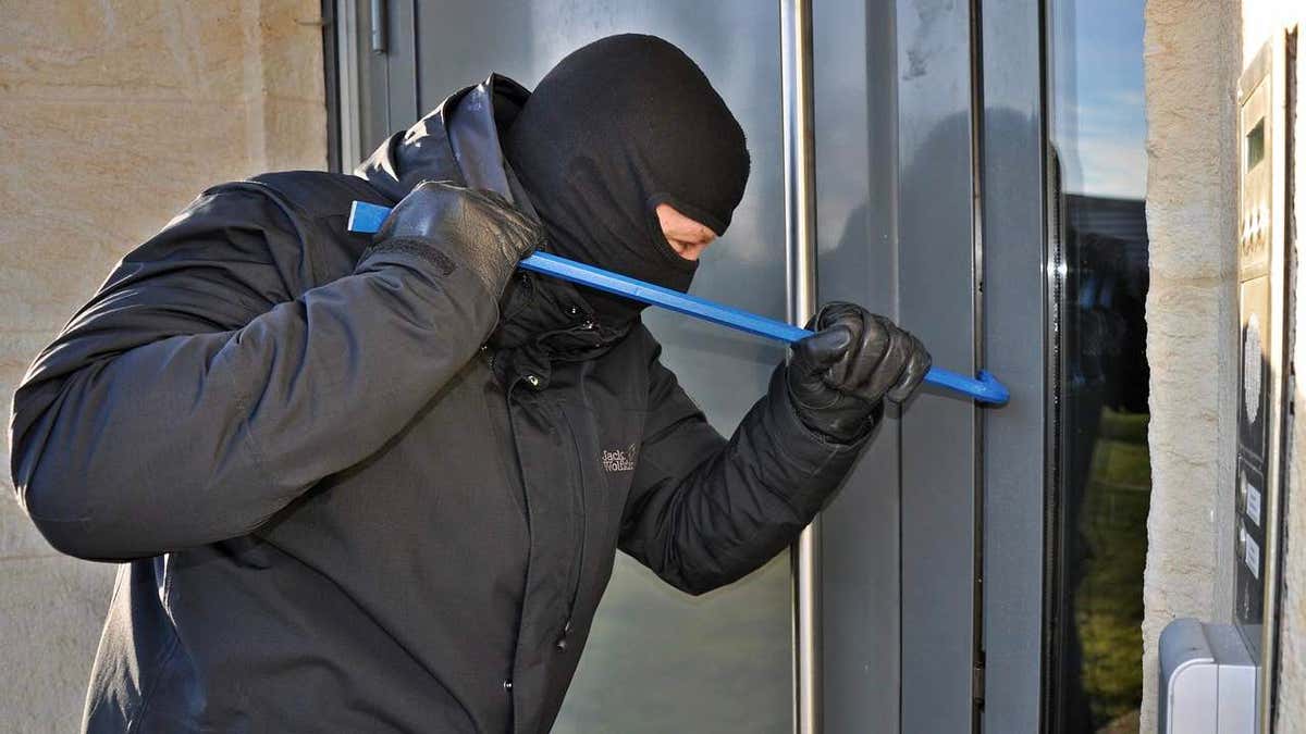 ¿Están atacando tu casa? Descubre señales sutiles que los ladrones no quieren que veas