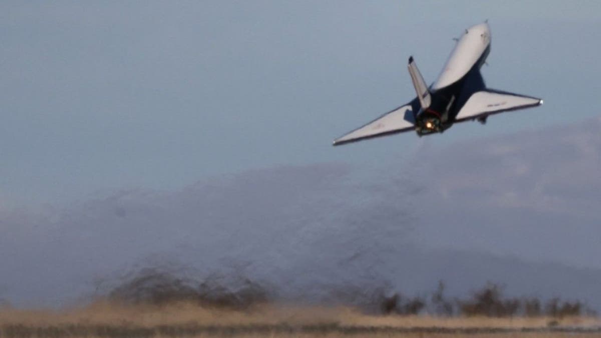 Un avión espacial rompe barreras alcanzando alturas y velocidades increíbles