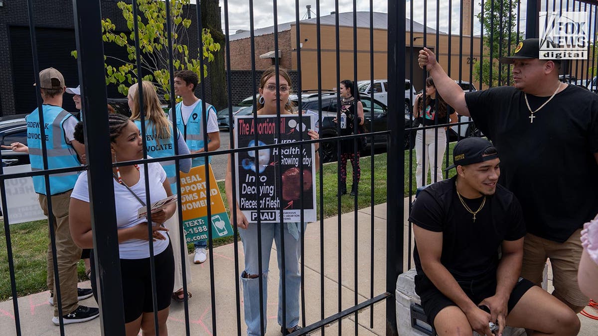 Pro-life Groups Answer Planned Parenthood Abortion Van With Outreach ...