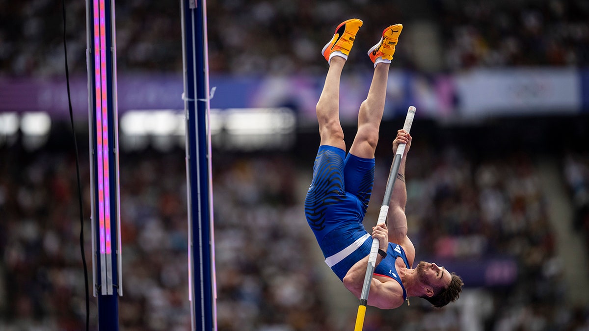 French Pole Vaulter Becomes Internet Sensation After His Manhood Costs   37f632b8 Pole Vaulter Olympics 