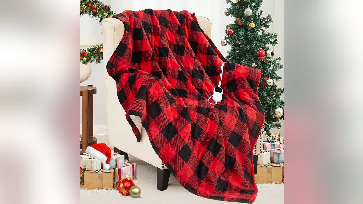 Stay extra warm with a heated blanket.?