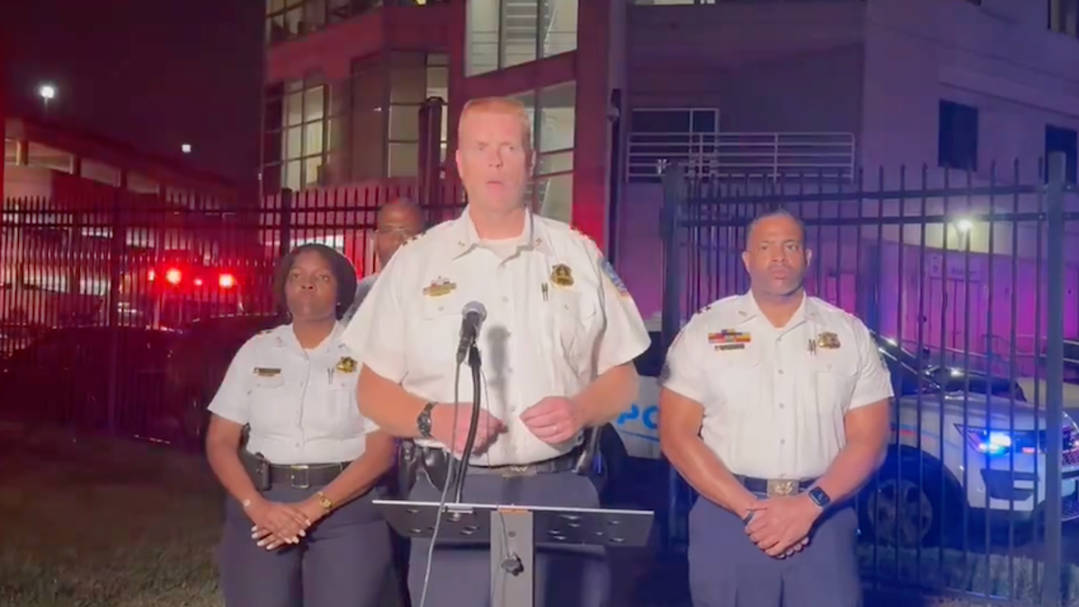 MPD Executive Assistant Chief Jeff Carroll said outside MedStar Washington Hospital Center that investigator Wayne David died in the line of duty.