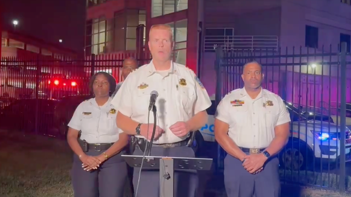 MPD Executive Assistant Chief Jeff Carroll said outside MedStar Washington Hospital Center that investigator Wayne David died in the line of duty.