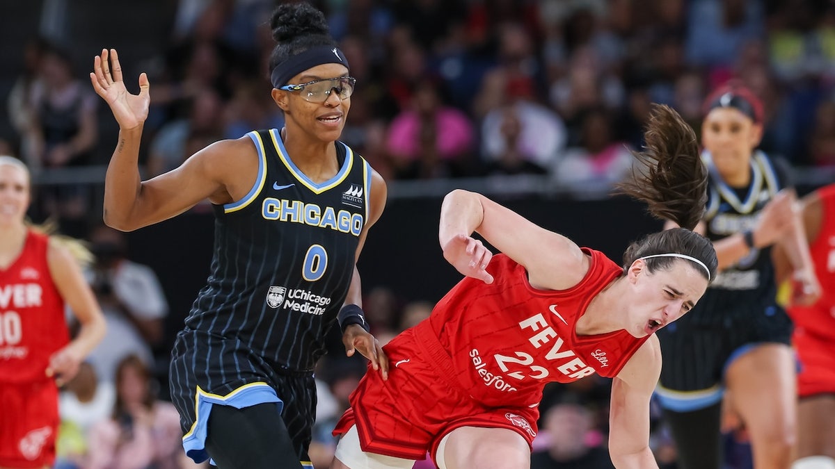 Chicago Sky player fouls Caitlin Clark to the floor then posts the hate  comments she got online | Fox News