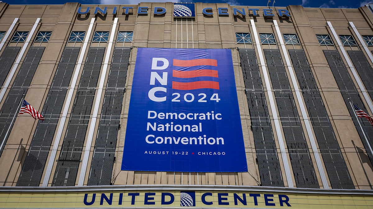 United Center przed Krajową Konwencją Demokratów