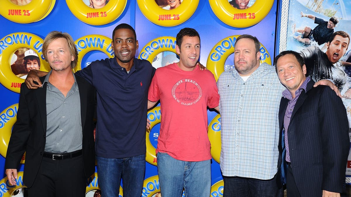 David Spade, Chris Rock, Adam Sandler, Kevin James y Rob Schneider asisten al estreno de "Grown Ups"