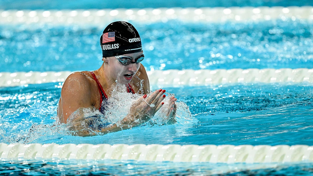 Kate Douglass swimming