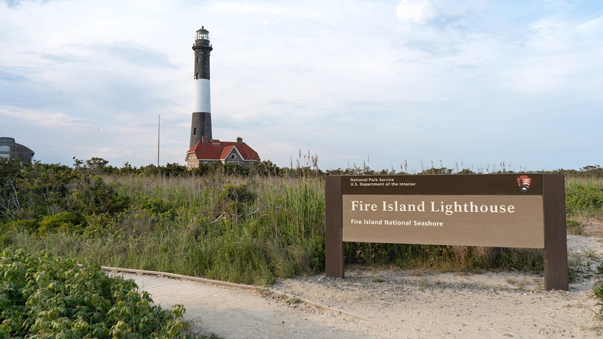 Faro de la Costa Nacional de la Isla de Fuego