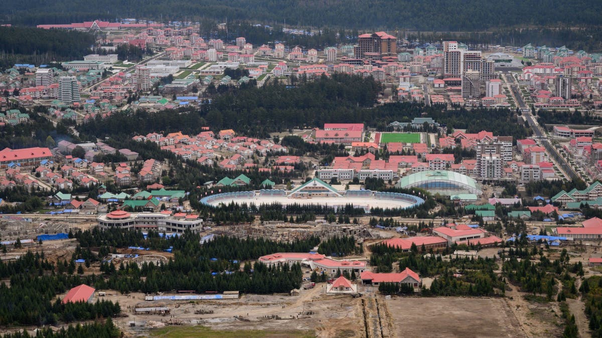 Vista aérea de la ciudad de Samjiyon, en el norte de Corea del Norte