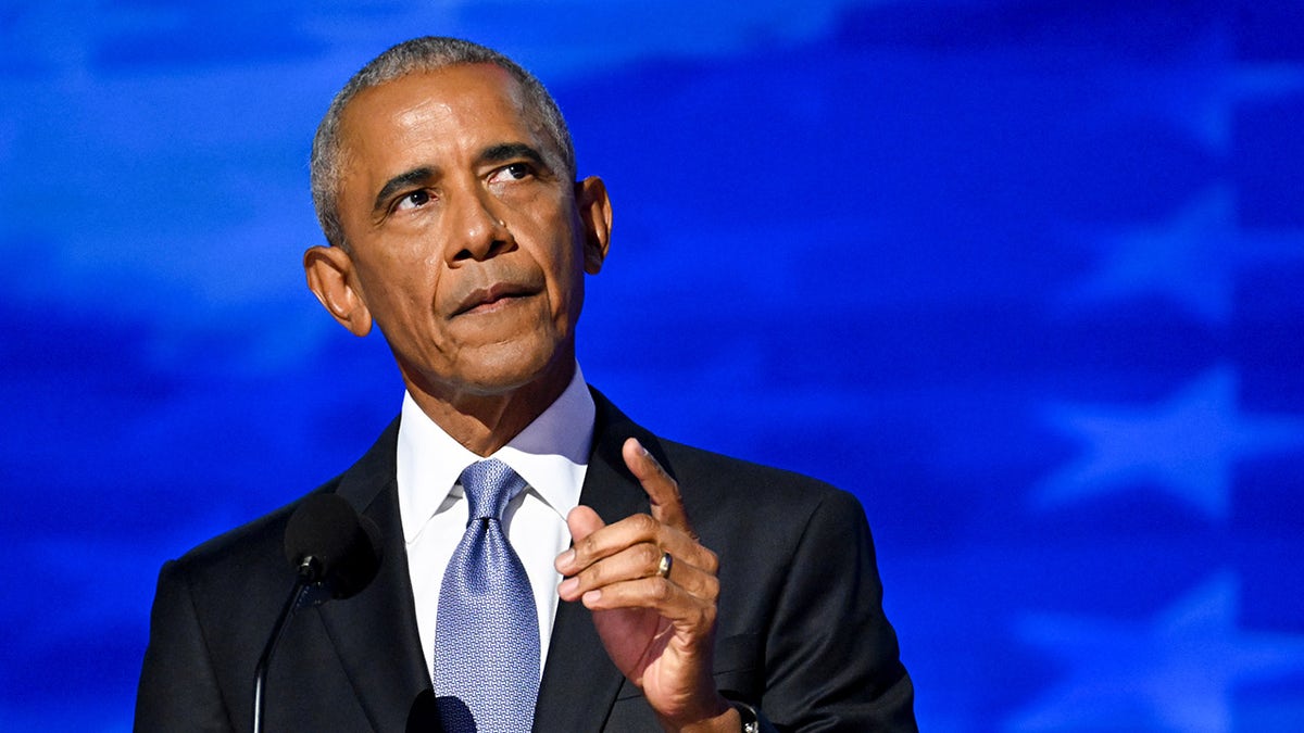 Obama en el escenario del DNC