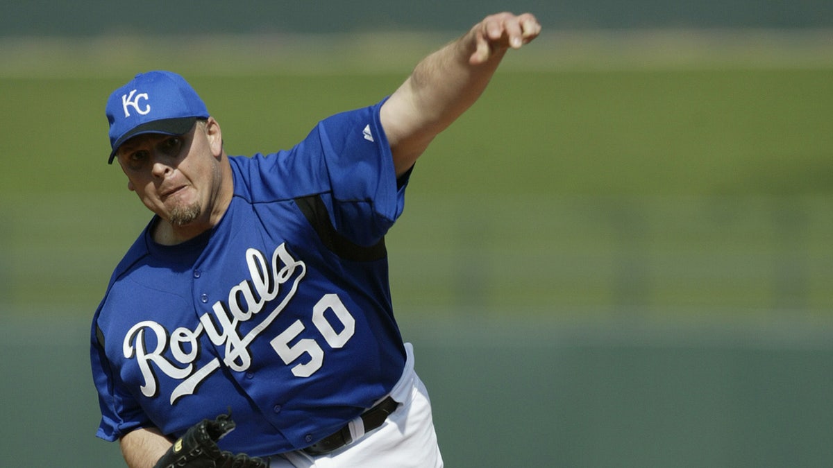 Greg Swindell in spring training