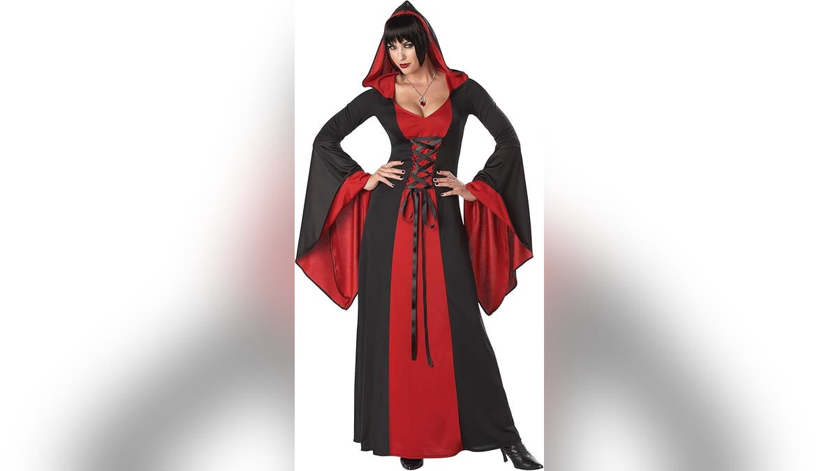 This dress creates the perfect vampire look.