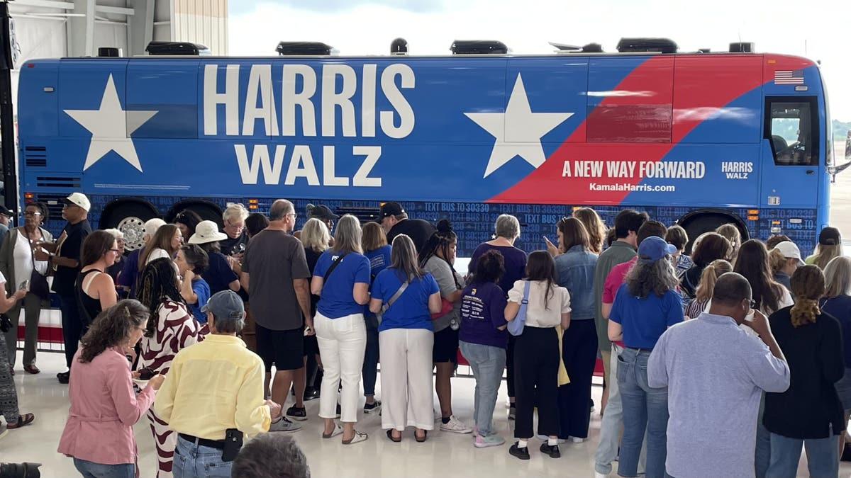 Harris and Walz campaign bus