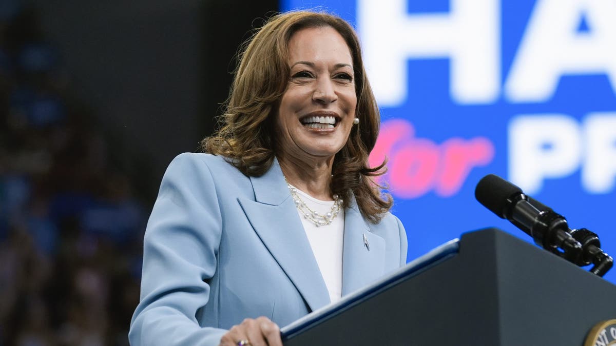 Kamala Harris kicks off a two-day bus tour in southeastern Georgia