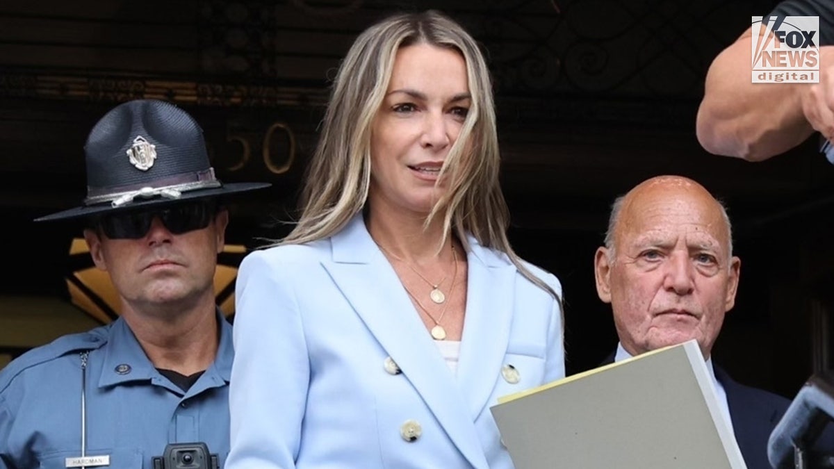 Karen Read leaves Norfolk's Superior Court in Didham, Massachusetts