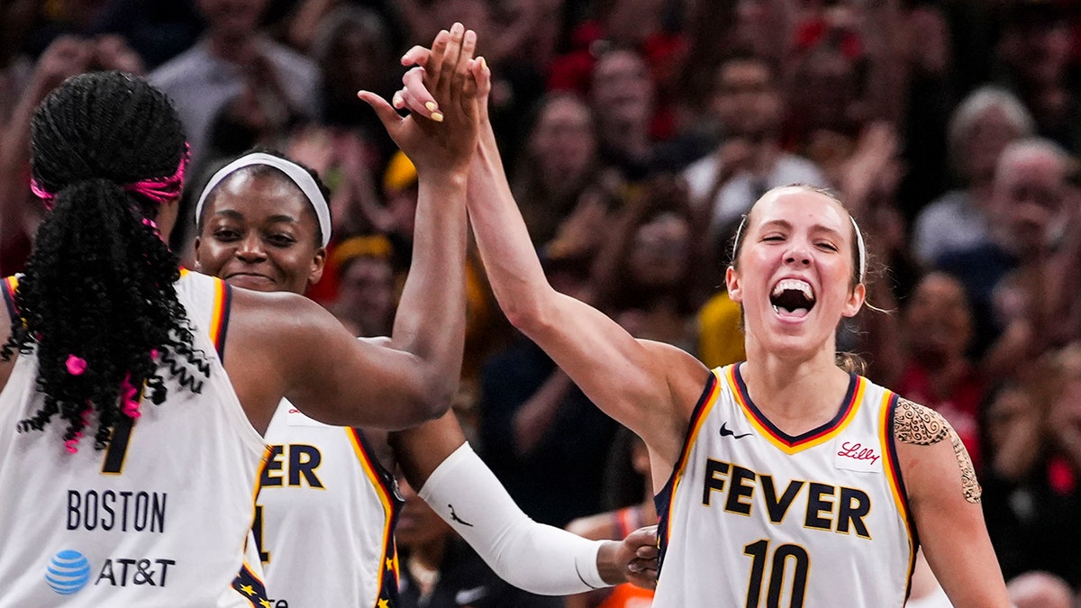 Fever's Lexie Hull makes inadvertently lewd remark leaving teammates in  stitches | Fox News