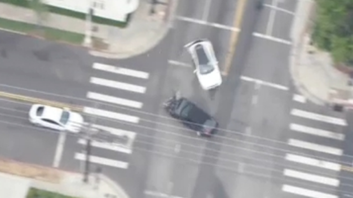 Koreatown police chase crash