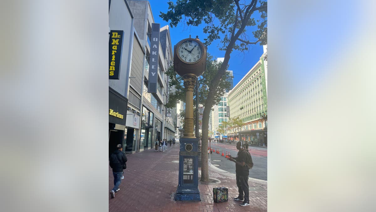 Clock in San Francisco