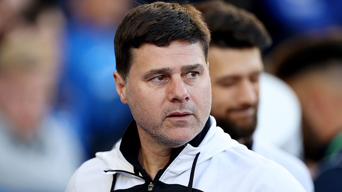 Mauricio Pochettino dirigiendo al Chelsea