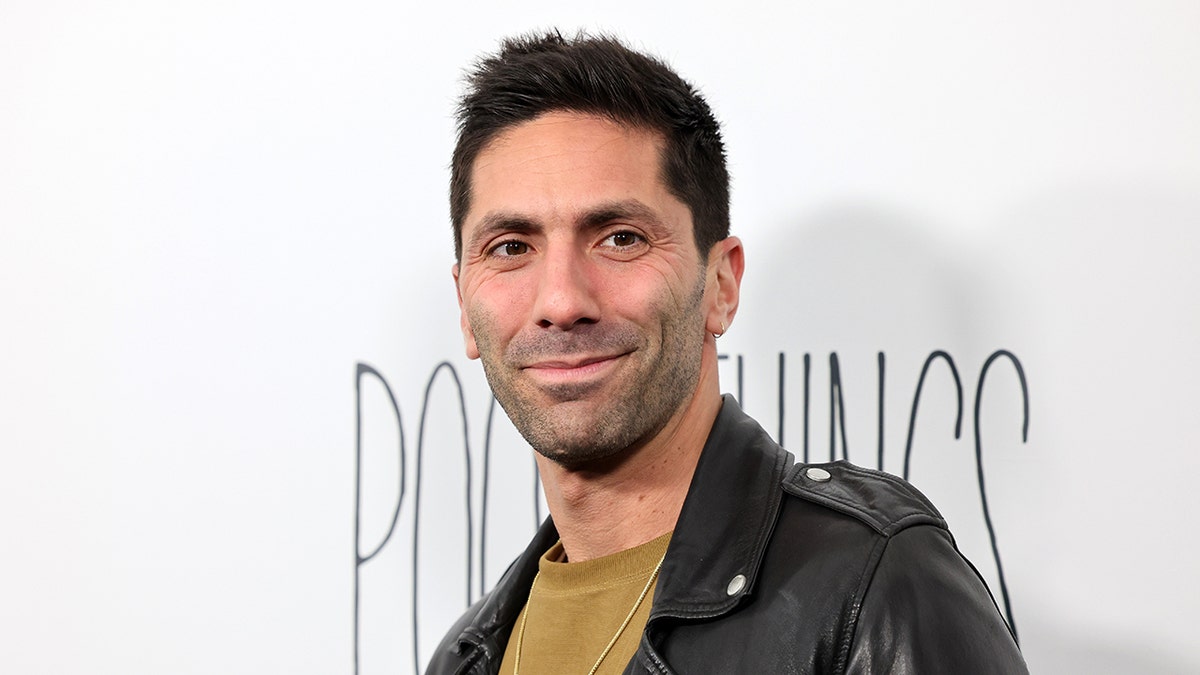 Close up of Nev Schulman