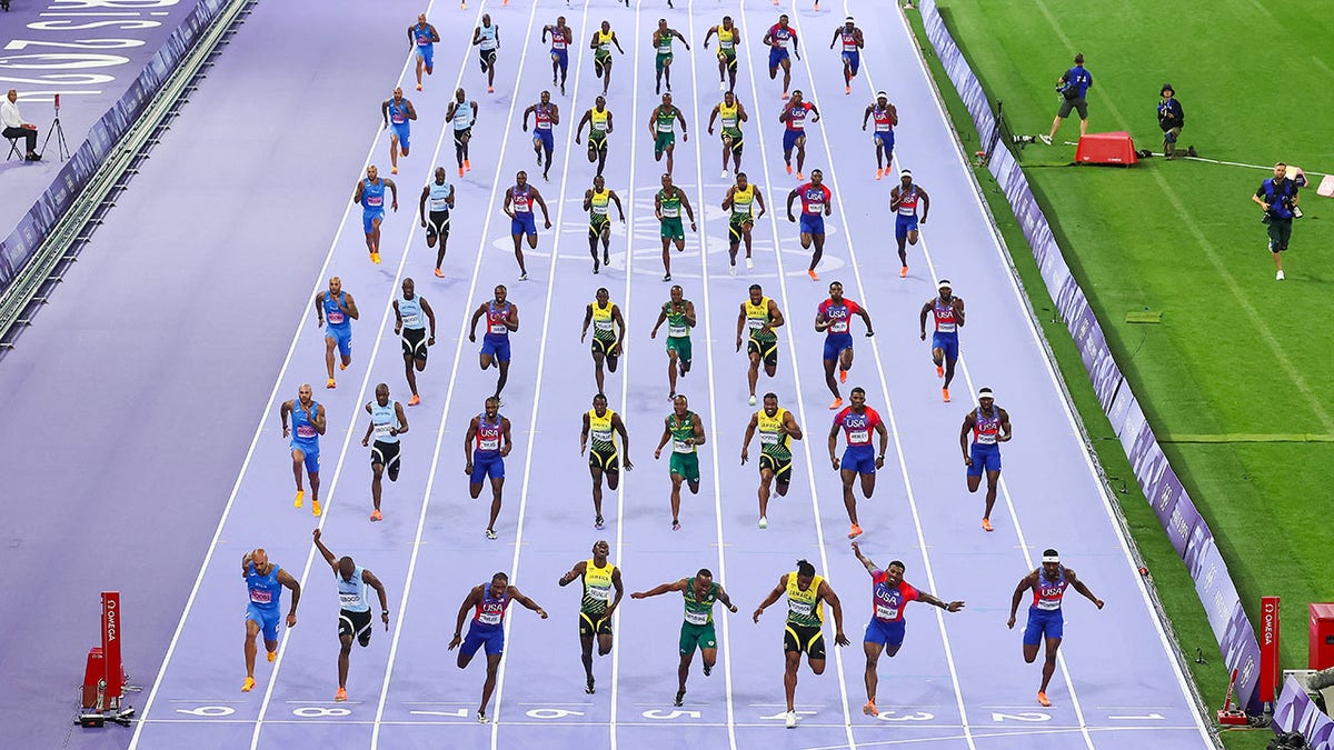 100m race layers