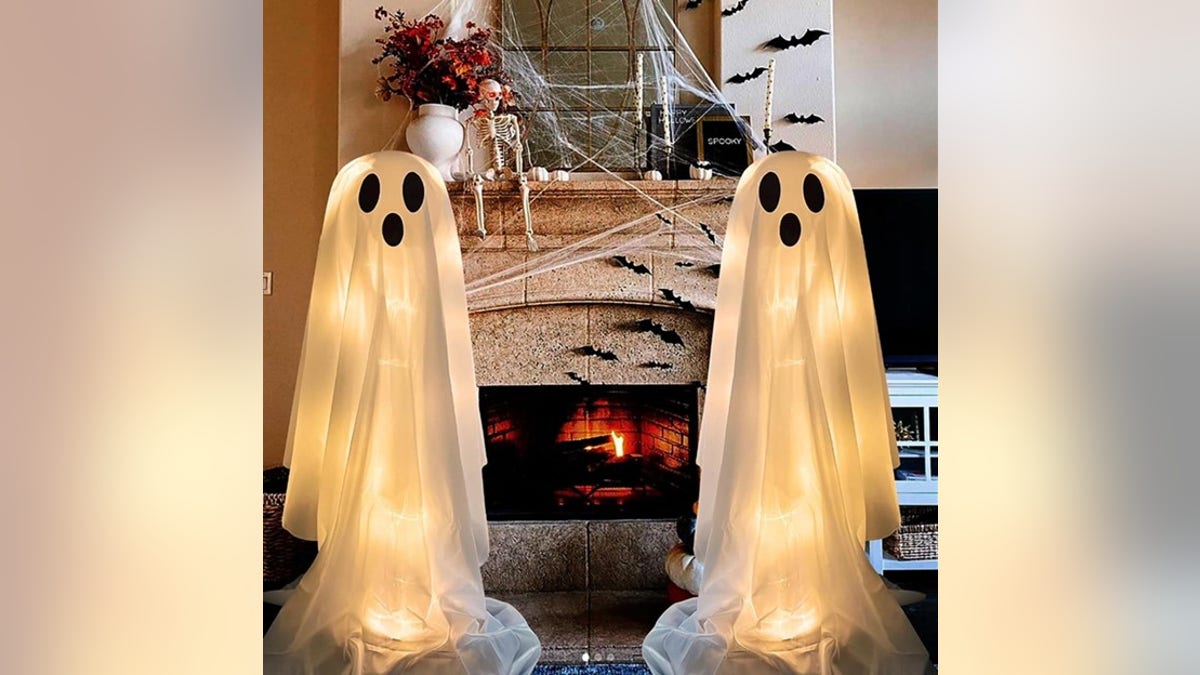 Ghosts are the staple of any Halloween setup.?