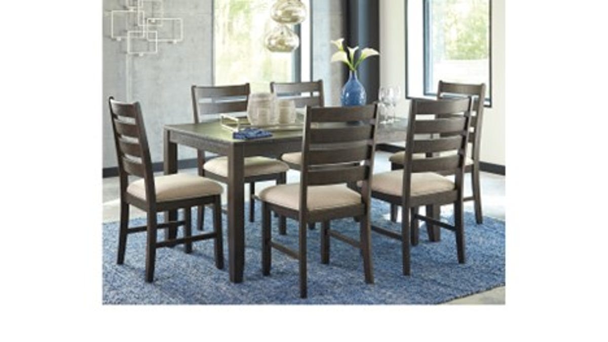 Seat the whole family at this classic dining set.?