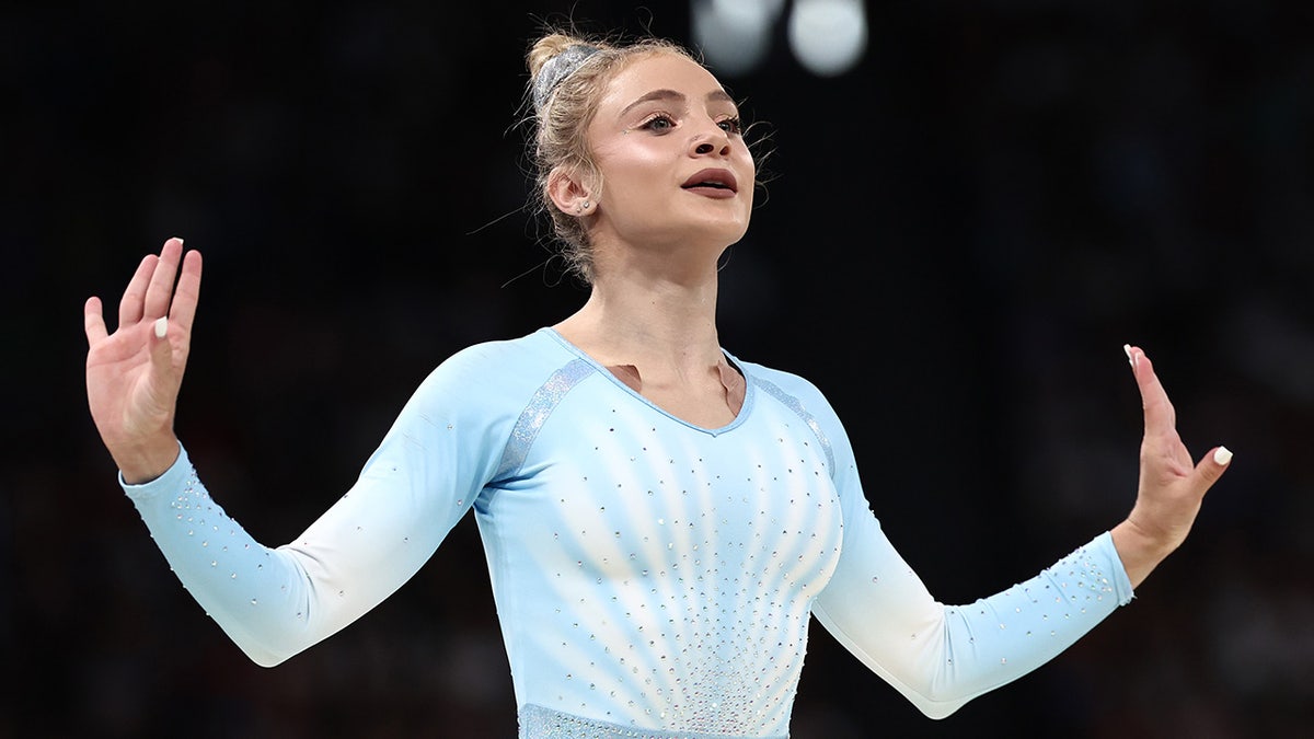 Sabrina Maneca-Voinea performs in Paris