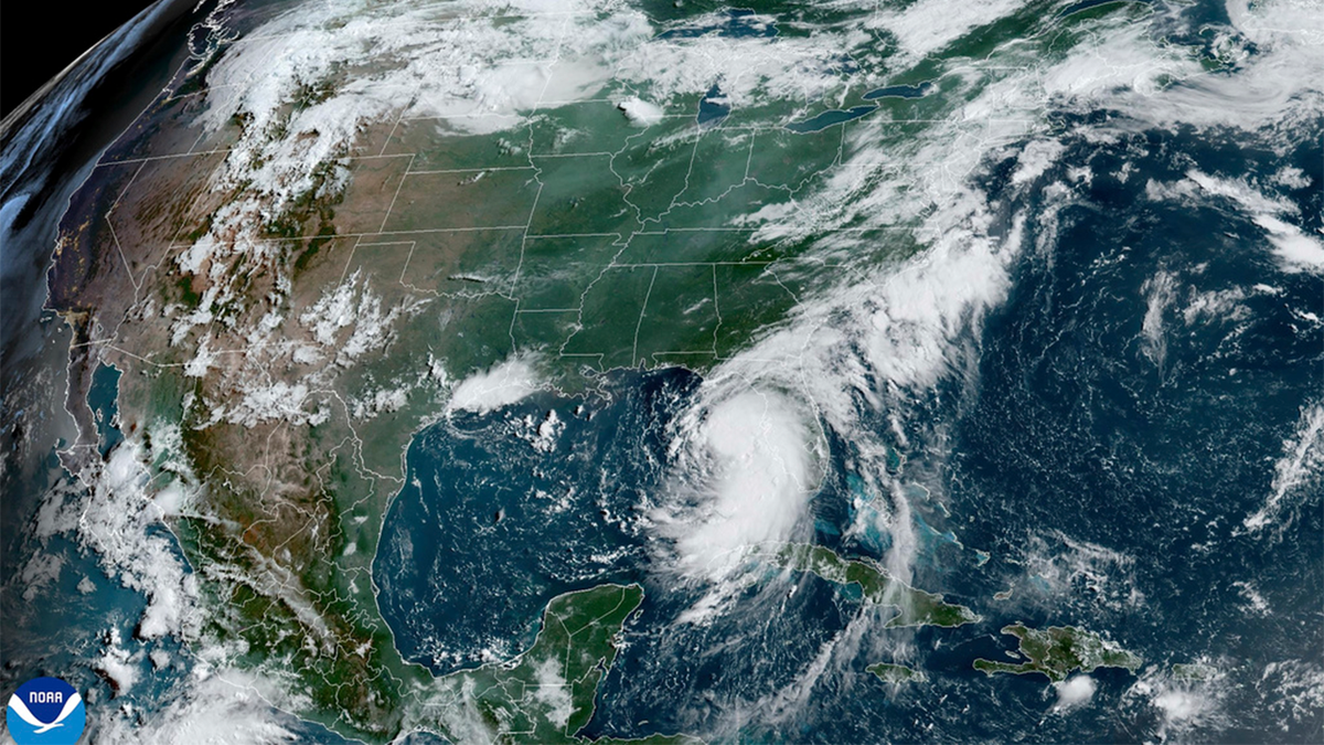 Tropical Storm Debby moving toward Florida