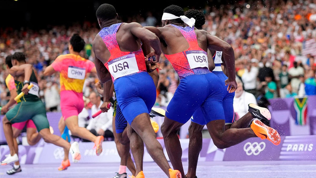 Christian Coleman y Kenneth Bednarek en acción