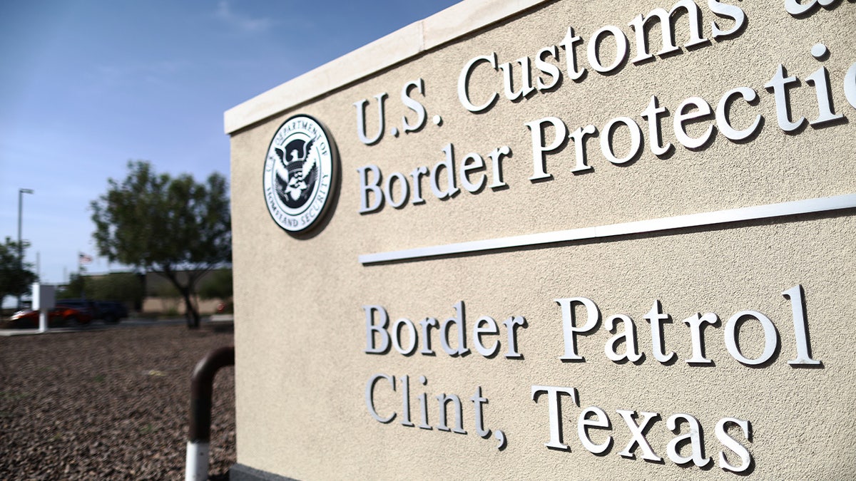 There is a sign at the US Border Patrol station