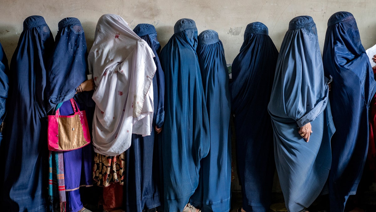 wanita afghanistan