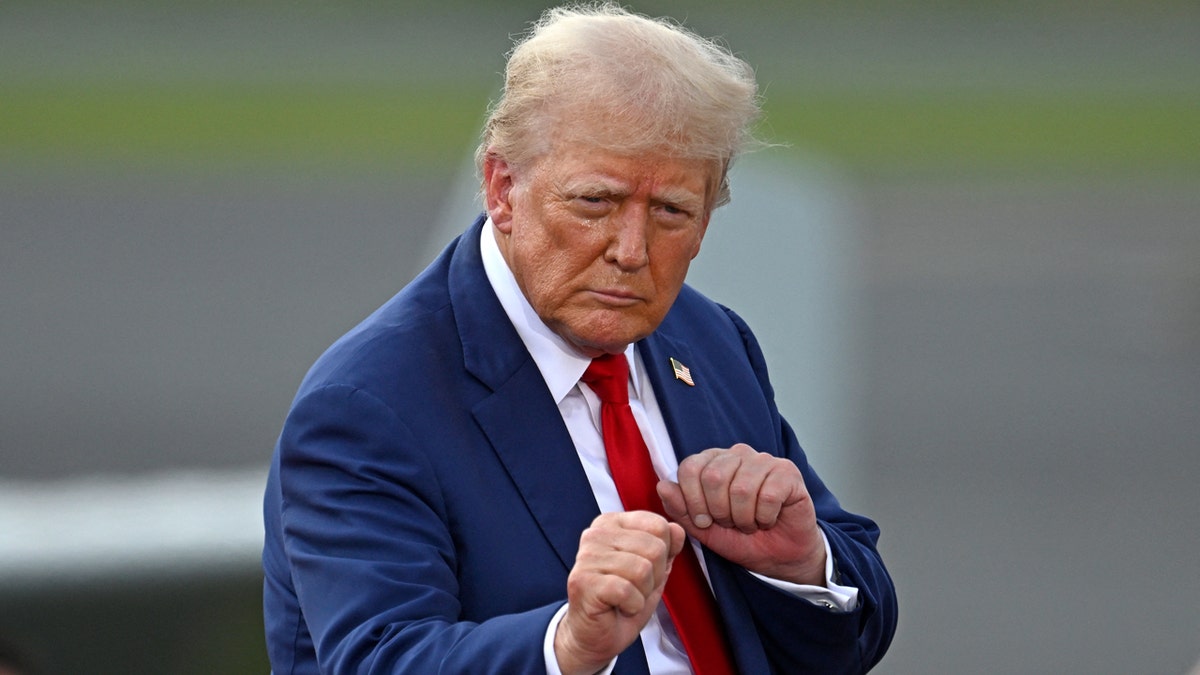 Trump closeup shot as he gestures from Asheboro, North Carolina