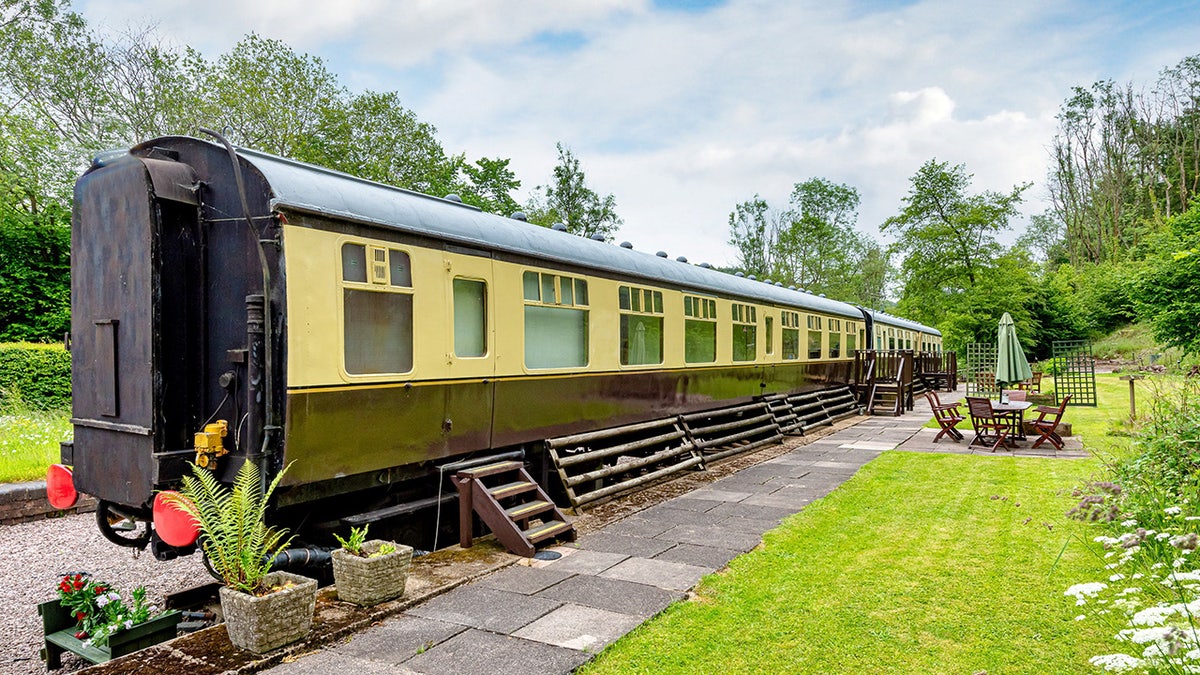 Railway wagon shed