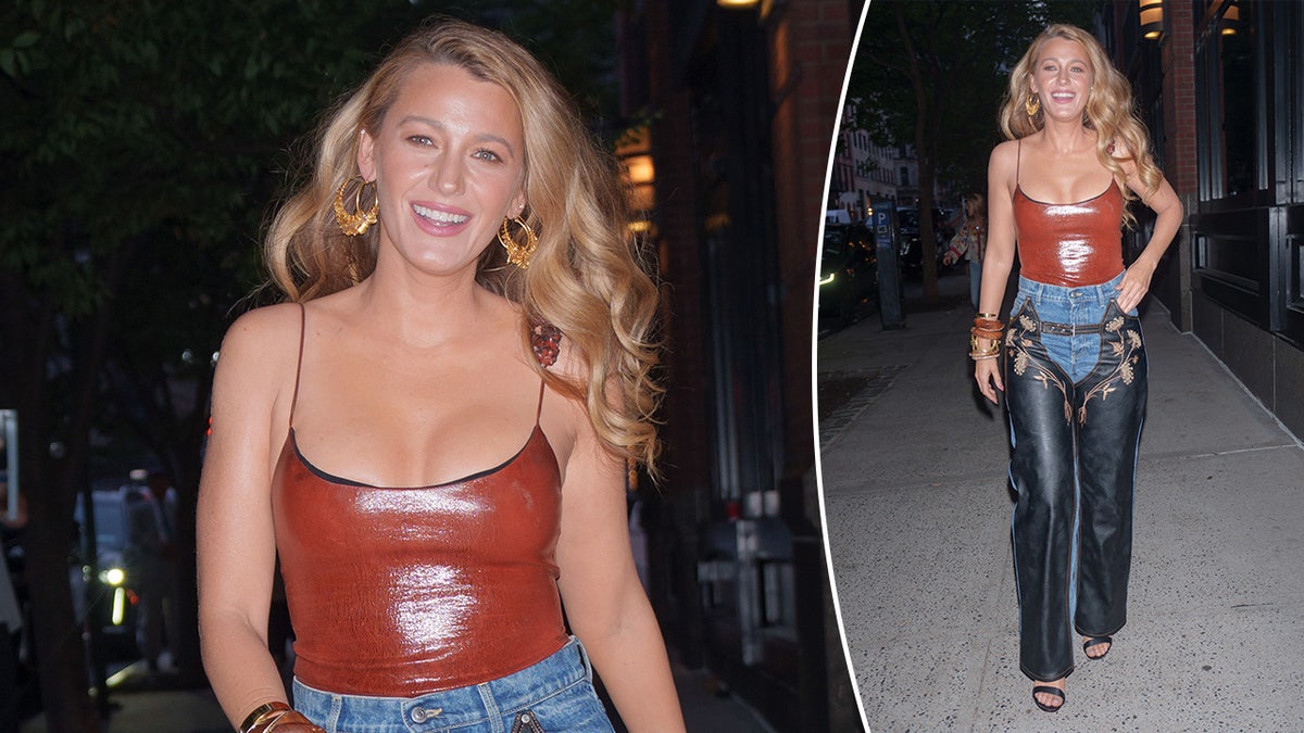 Blake Lively com uma blusa marrom justa e jeans com pernas de couro