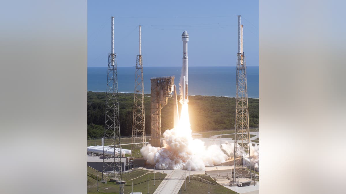 Lanzamiento del Boeing Starliner