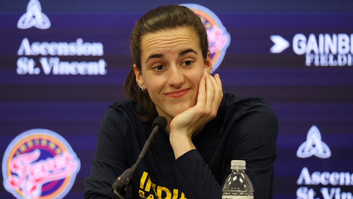 Conferencia de prensa de Caitlin Clark