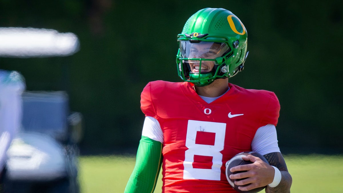 New Oregon Quarterback Dillon Gabriel Says School Was 'perfect Spot For ...