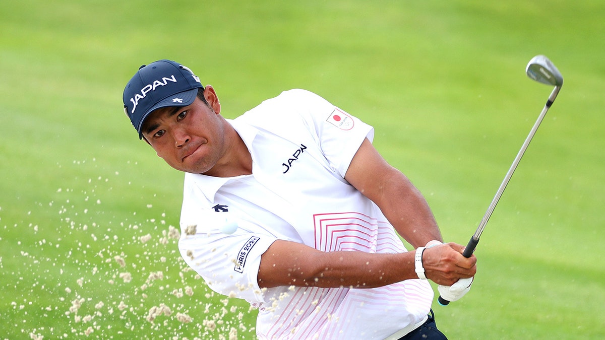 Hideki Matsuyama in bunker