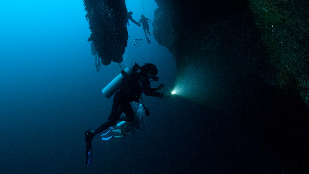 Mergulhadores em Belize