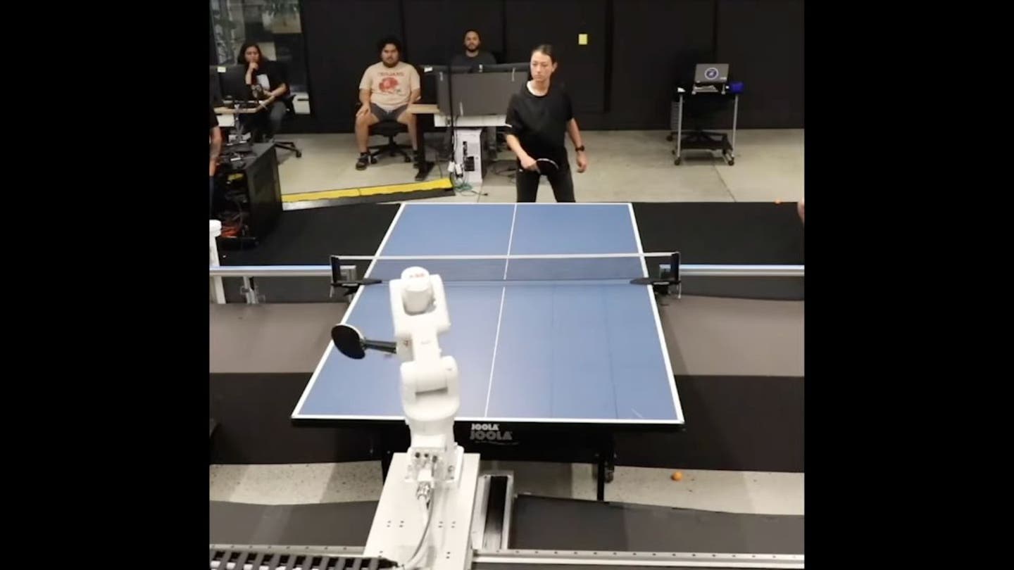 2 Dont have anyone to play ping pong with No problem with this robot