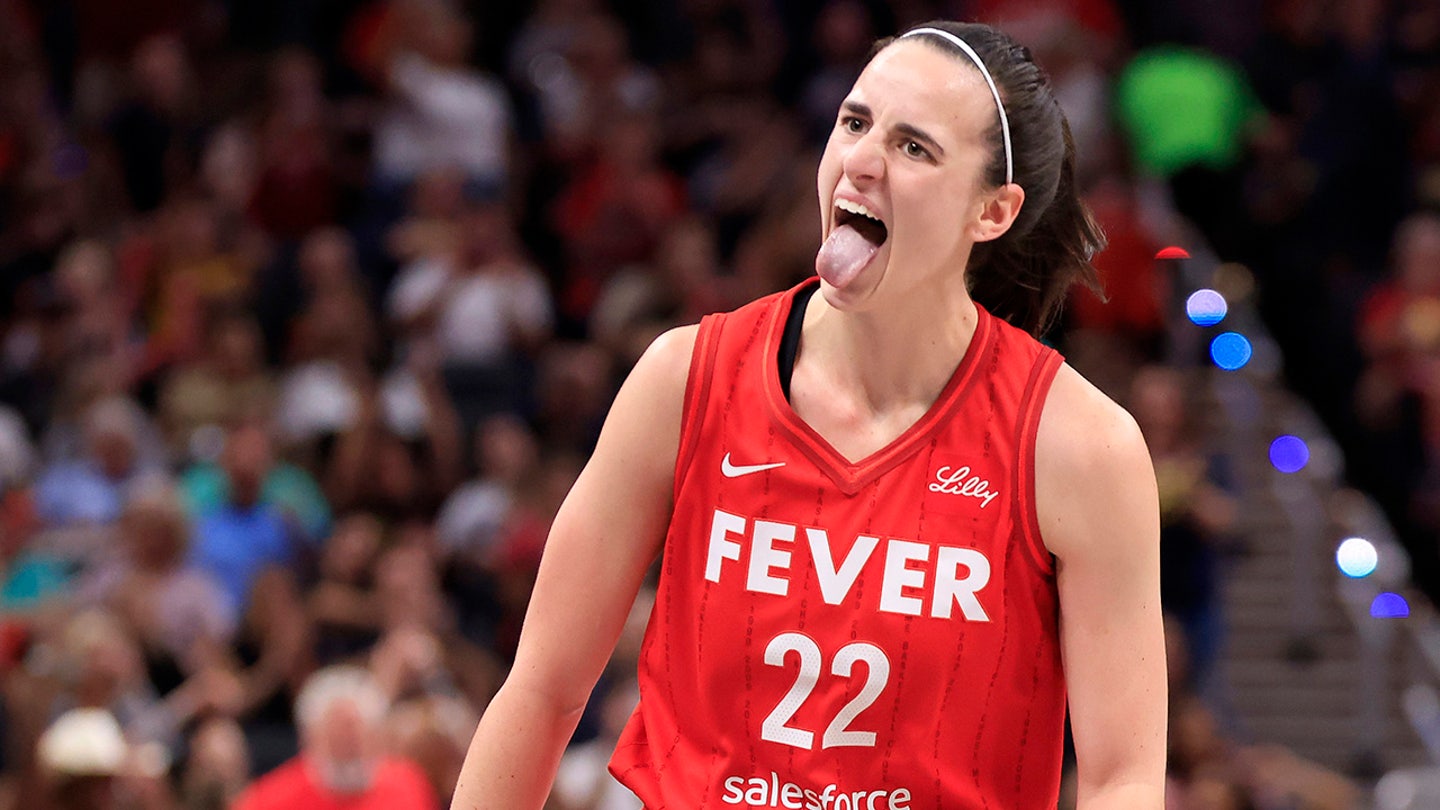 Lynx Clinch Playoff Berth, Reeve Lauds Clark's Pace and Passing