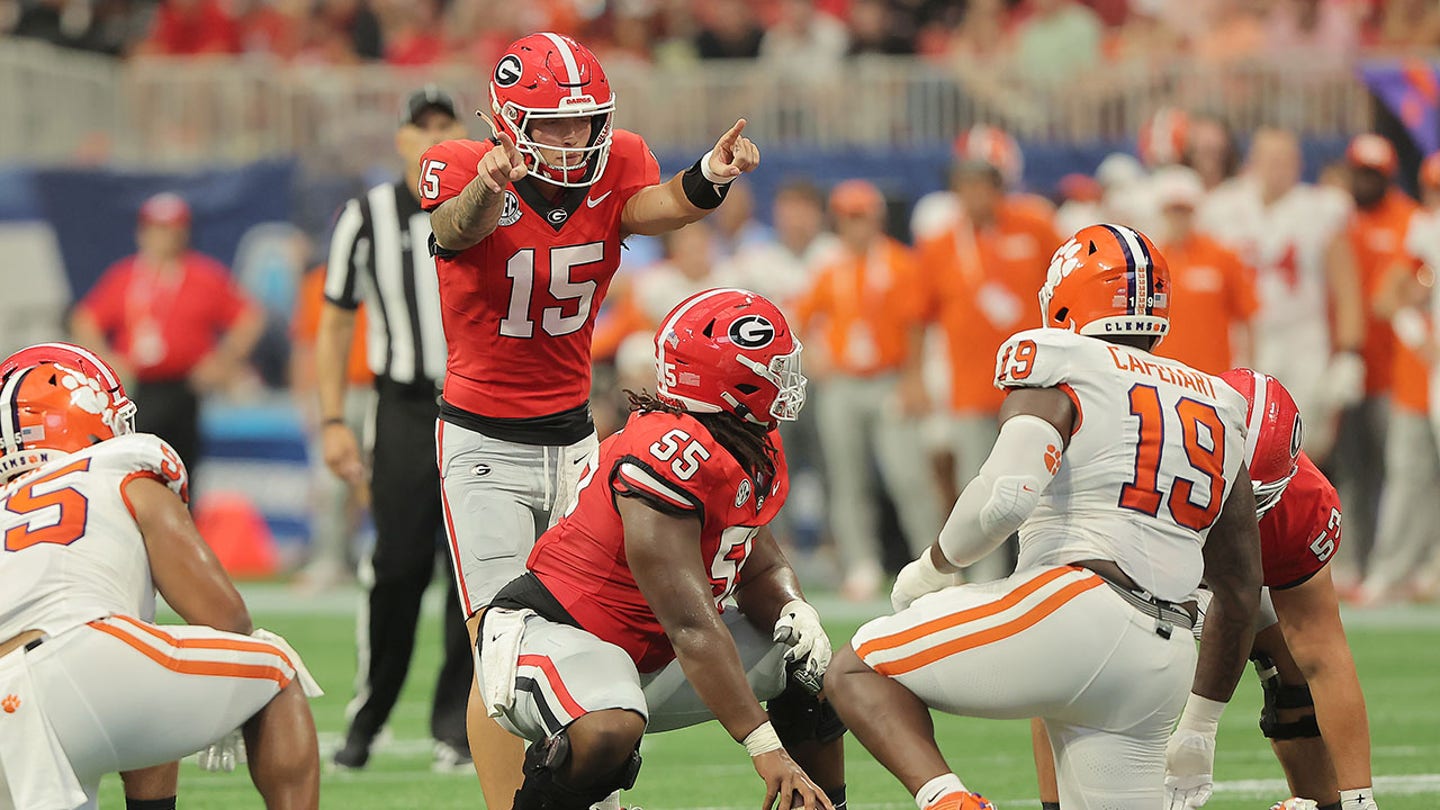 Georgia Bulldogs Dominate Clemson 34-3, Beck With 278 Yards and 2 Touchdowns